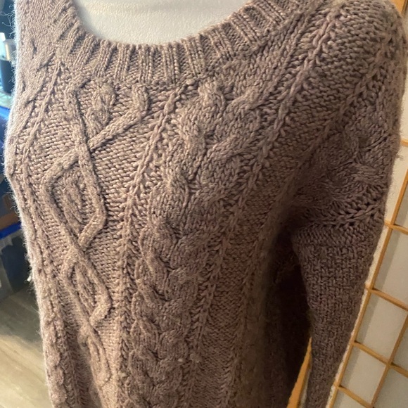 If It Were Me Women's Purple -  Grey Wool Blend Cable Knit Sweater - Size Small - Picture 3 of 6